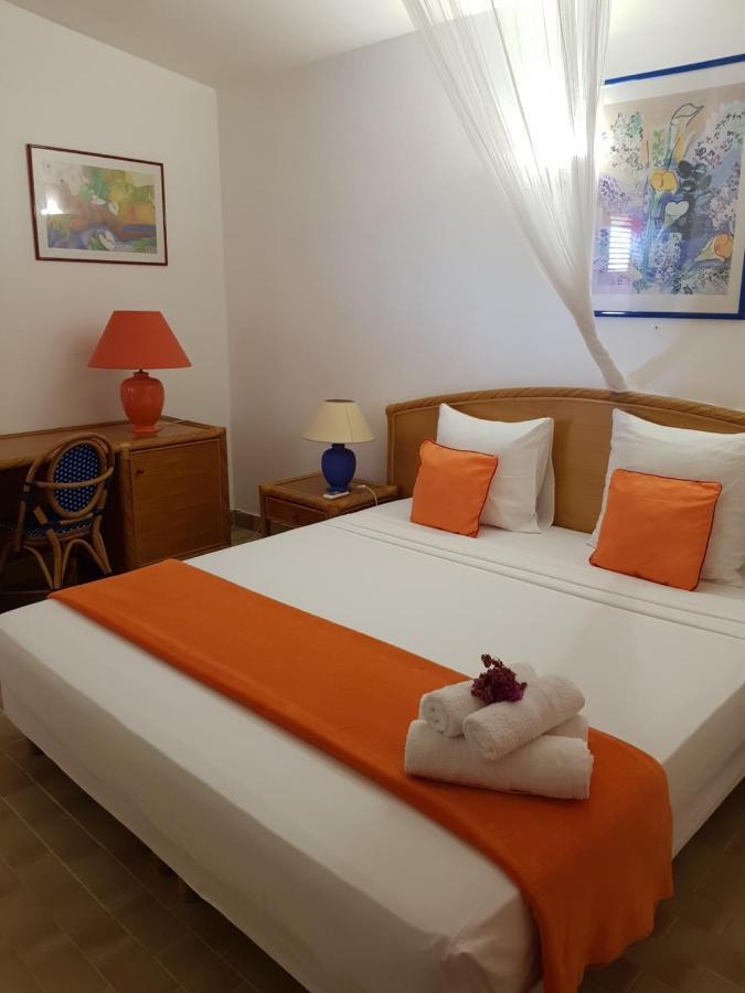 Roy'Al Beach Holidays سانت لوسي المظهر الخارجي الصورة